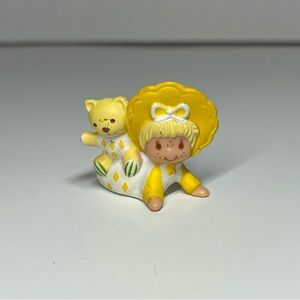 Vintage Strawberry Shortcake Mini PVC Figure 1982 Butter Cookie Crawling Bear